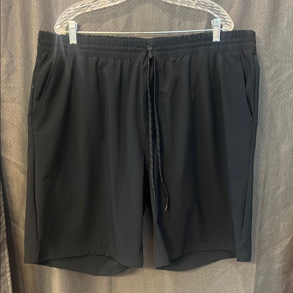 Columbia Men's Charcoal Athletic Shorts